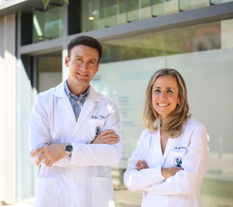 El Dr. Federico López y la Dra. María Ángeles de la Orden, equipo médico de HAGNES Medical, Sevilla